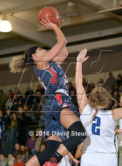 Thumbnail 2 in Central Valley vs. University Prep (CIF NS D4 Final) photogallery.