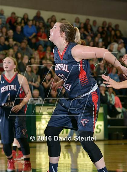 Thumbnail 2 in Central Valley vs. University Prep (CIF NS D4 Final) photogallery.