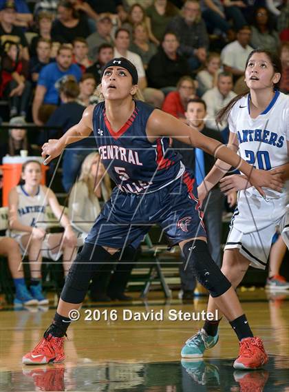 Thumbnail 2 in Central Valley vs. University Prep (CIF NS D4 Final) photogallery.