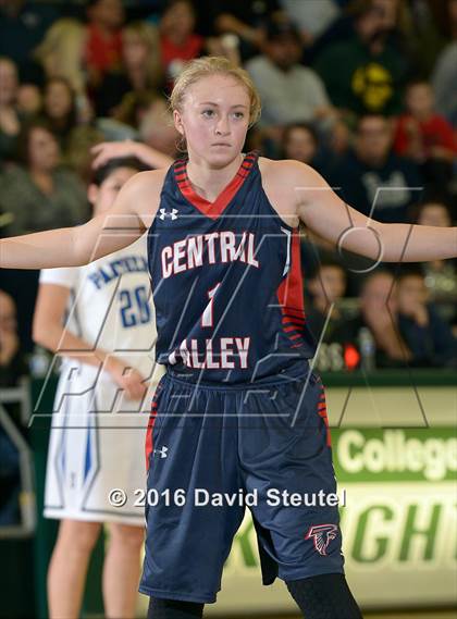Thumbnail 2 in Central Valley vs. University Prep (CIF NS D4 Final) photogallery.