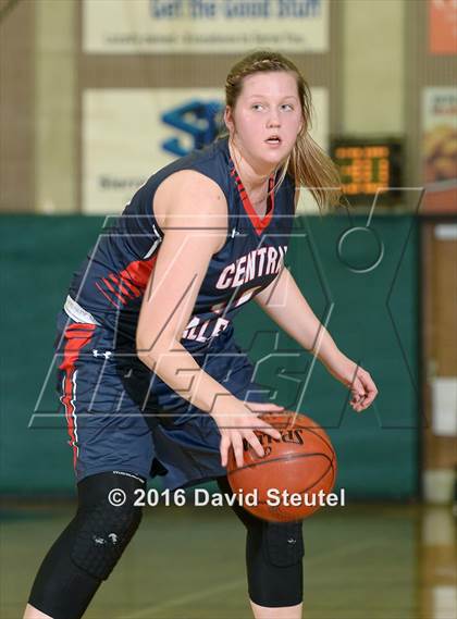 Thumbnail 3 in Central Valley vs. University Prep (CIF NS D4 Final) photogallery.
