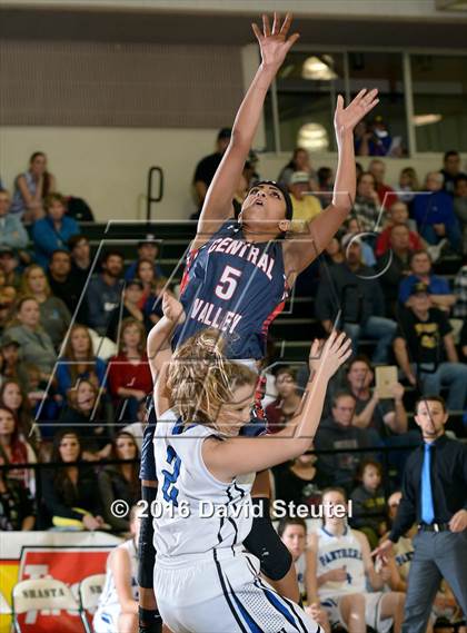 Thumbnail 3 in Central Valley vs. University Prep (CIF NS D4 Final) photogallery.