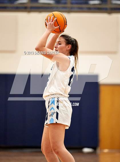 Thumbnail 2 in Lassiter @ Pope photogallery.