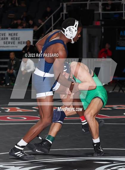 Thumbnail 3 in NYSPHSAA Wrestling Championships Round 1 132 lbs - 160 lbs photogallery.