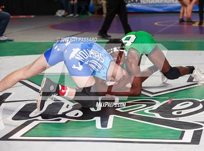 Thumbnail 1 in NYSPHSAA Wrestling Championships Round 1 132 lbs - 160 lbs photogallery.