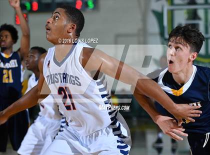 Thumbnail 2 in Santa Monica vs. Roosevelt (The Classic at Damien) photogallery.