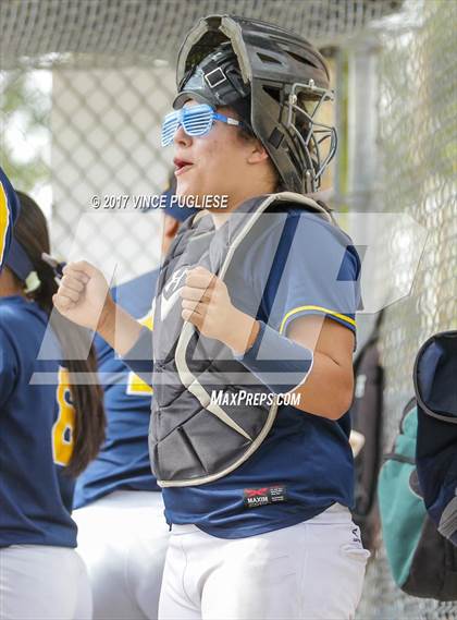 Thumbnail 3 in Carter @ Glendale (CIF SS Wildcard) photogallery.