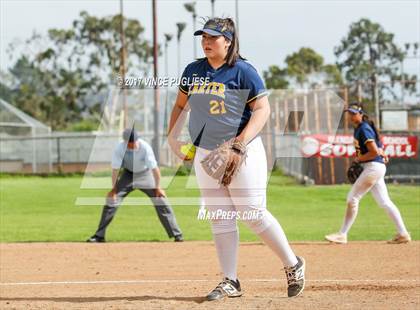 Thumbnail 2 in Carter @ Glendale (CIF SS Wildcard) photogallery.
