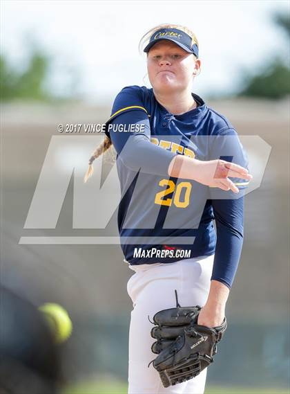 Thumbnail 1 in Carter @ Glendale (CIF SS Wildcard) photogallery.