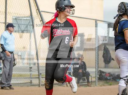 Thumbnail 1 in Carter @ Glendale (CIF SS Wildcard) photogallery.