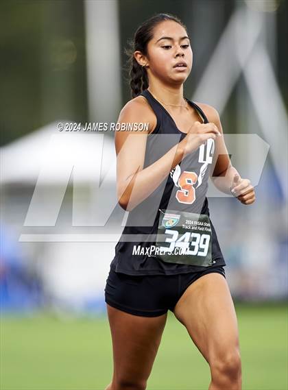 Thumbnail 1 in FHSAA 4A Finals (1600 Meters) photogallery.