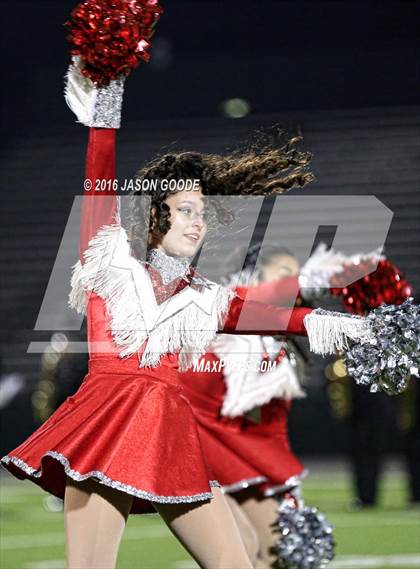 Thumbnail 3 in Del Valle @ Round Rock (UIL 6A D1 Bi-District Playoff) photogallery.