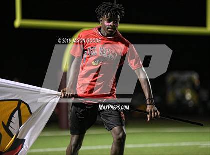 Thumbnail 2 in Del Valle @ Round Rock (UIL 6A D1 Bi-District Playoff) photogallery.
