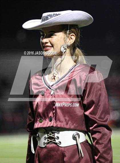 Thumbnail 1 in Del Valle @ Round Rock (UIL 6A D1 Bi-District Playoff) photogallery.