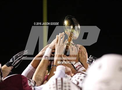 Thumbnail 2 in Del Valle @ Round Rock (UIL 6A D1 Bi-District Playoff) photogallery.