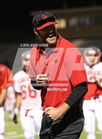 Thumbnail 1 in Del Valle @ Round Rock (UIL 6A D1 Bi-District Playoff) photogallery.
