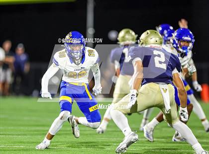 Thumbnail 3 in Bishop Amat @ Notre Dame (SO) photogallery.