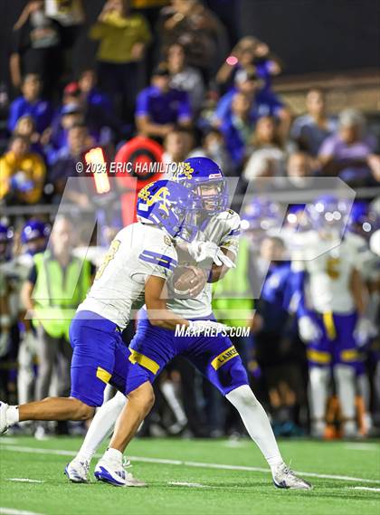 Thumbnail 2 in Bishop Amat @ Notre Dame (SO) photogallery.