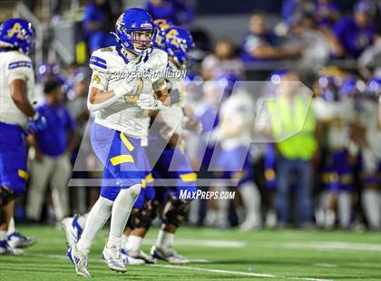 Thumbnail 3 in Bishop Amat @ Notre Dame (SO) photogallery.