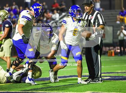 Thumbnail 2 in Bishop Amat @ Notre Dame (SO) photogallery.