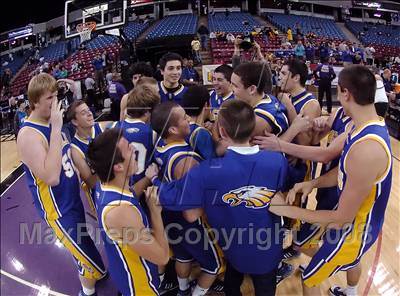 Thumbnail 3 in Santa Margarita vs. Sacramento (CIF State D3 Final) photogallery.