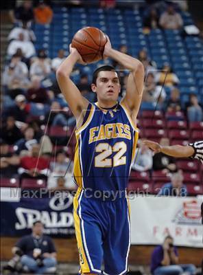 Thumbnail 2 in Santa Margarita vs. Sacramento (CIF State D3 Final) photogallery.
