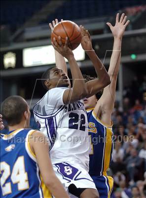 Thumbnail 2 in Santa Margarita vs. Sacramento (CIF State D3 Final) photogallery.