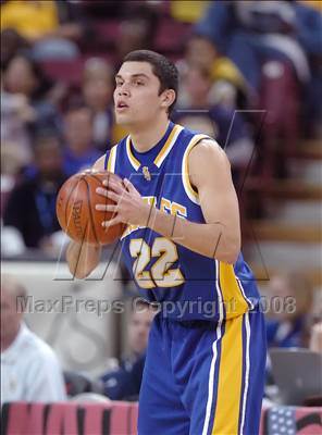 Thumbnail 3 in Santa Margarita vs. Sacramento (CIF State D3 Final) photogallery.