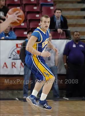 Thumbnail 3 in Santa Margarita vs. Sacramento (CIF State D3 Final) photogallery.