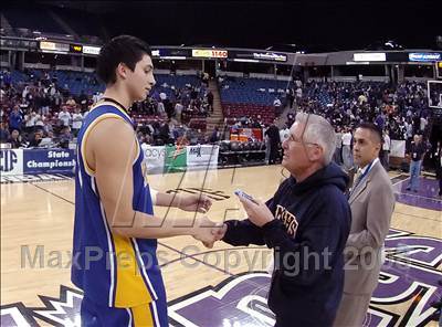 Thumbnail 2 in Santa Margarita vs. Sacramento (CIF State D3 Final) photogallery.