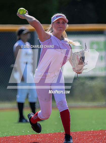 Thumbnail 2 in Redwood vs Novato photogallery.
