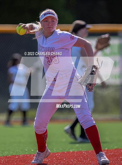 Thumbnail 2 in Redwood vs Novato photogallery.