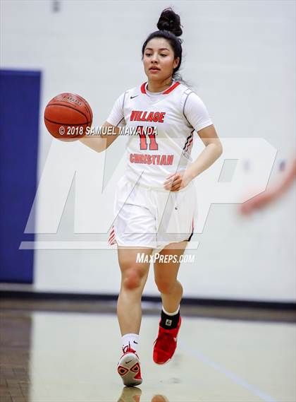 Thumbnail 2 in Coronado vs Village Christian (War on the Floor) photogallery.