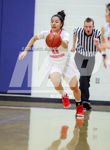 Thumbnail 3 in Coronado vs Village Christian (War on the Floor) photogallery.