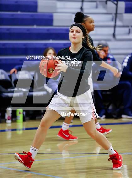 Thumbnail 3 in Coronado vs Village Christian (War on the Floor) photogallery.