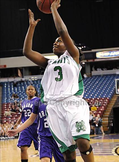 Thumbnail 1 in St. Mary's vs. Sacramento (CIF SJS D3 Final) photogallery.