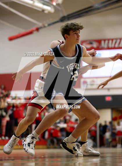 Thumbnail 2 in Eisenhower @ Maize photogallery.