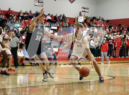 Thumbnail 2 in Eisenhower @ Maize photogallery.