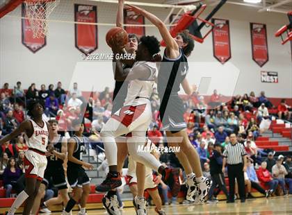 Thumbnail 1 in Eisenhower @ Maize photogallery.