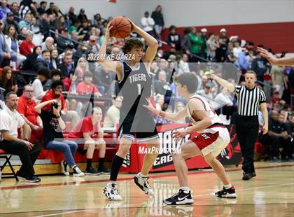 Thumbnail 2 in Eisenhower @ Maize photogallery.