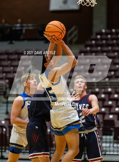 Thumbnail 2 in North Sevier vs. Carbon photogallery.
