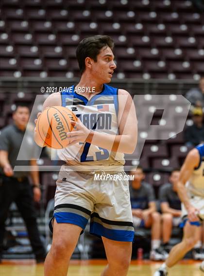 Thumbnail 1 in North Sevier vs. Carbon photogallery.