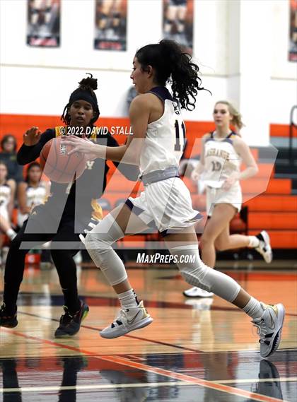 Thumbnail 1 in Sealy vs La Grange (Schulenburg Lady Horn Varsity Tournament) photogallery.