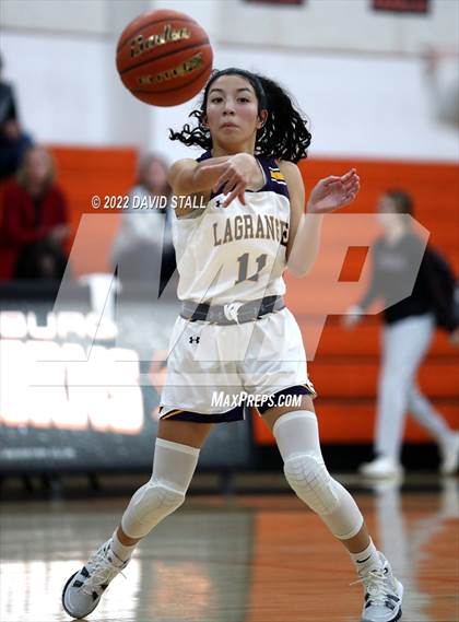 Thumbnail 1 in Sealy vs La Grange (Schulenburg Lady Horn Varsity Tournament) photogallery.