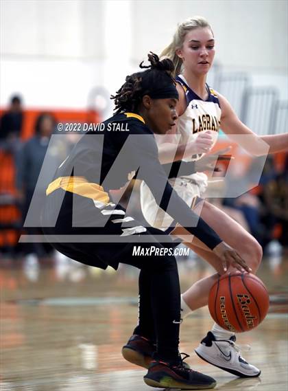 Thumbnail 1 in Sealy vs La Grange (Schulenburg Lady Horn Varsity Tournament) photogallery.