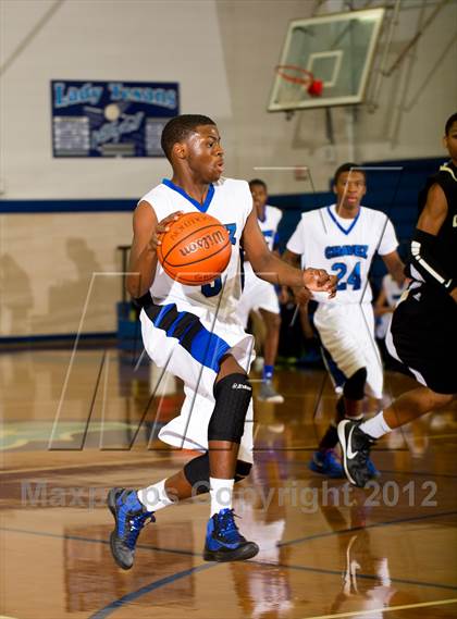 Thumbnail 3 in Galena Park vs Chavez (Houston) (McDonald's Texas Invitational) photogallery.