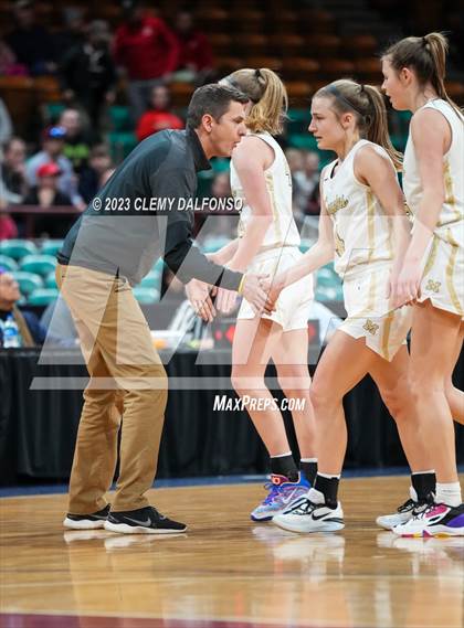Thumbnail 3 in Monarch vs Regis Jesuit (CHSAA Girls 6A Great 8) photogallery.