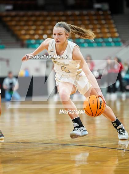 Thumbnail 2 in Monarch vs Regis Jesuit (CHSAA Girls 6A Great 8) photogallery.