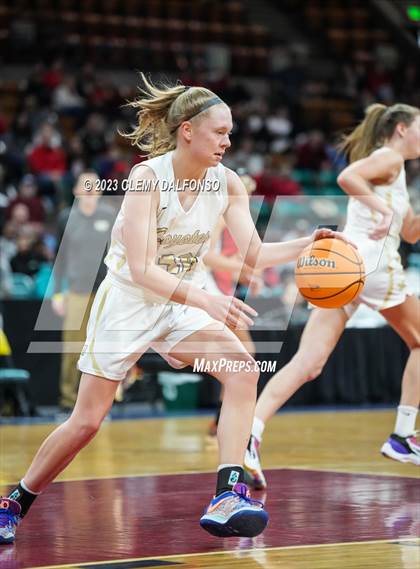 Thumbnail 1 in Monarch vs Regis Jesuit (CHSAA Girls 6A Great 8) photogallery.
