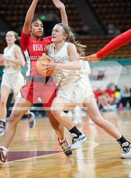 Thumbnail 2 in Monarch vs Regis Jesuit (CHSAA Girls 6A Great 8) photogallery.
